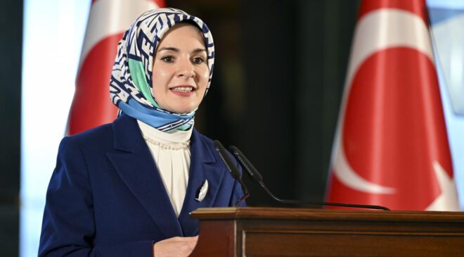 Bakan Göktaş: Suriye’de Türkiye’nin koruyucu aile modeli uygulanmaya başlandı