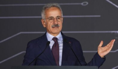 Bakan Uraloğlu: Türkiye yalnızca bir pazar değil stratejik bir teknoloji merkezidir