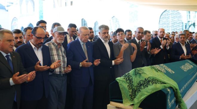 Cumhurbaşkanı Erdoğan, AK Parti Şanlıurfa Milletvekili Önen’in kızının cenaze törenine katıldı