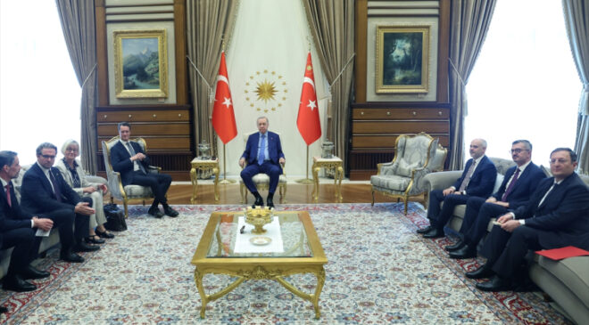 Cumhurbaşkanı Erdoğan, Almanya’nın Kuzey RenVestfalya Eyaleti Başbakanı Wüst’ü kabul etti