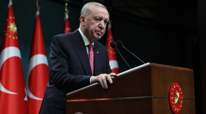 Cumhurbaşkanı Erdoğan, İtalya Başbakanı Meloni’yi tebrik etti