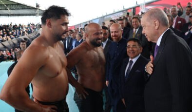 Cumhurbaşkanı Erdoğan, ‘Yağlı Güreş Cumhurbaşkanlığı Kupası’ final müsabakasını izledi