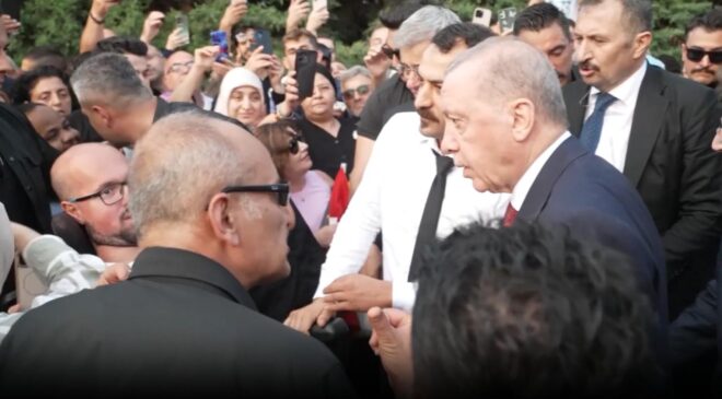 Cumhurbaşkanı Erdoğan’ın Samsunlu engelli genç Emre’yle sohbetinin görüntüleri paylaşıldı