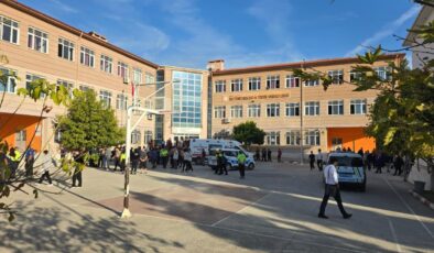 Manisa’da okula silahlı saldırı