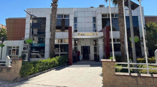 Seferihisar Belediyesi’ne rüşvet operasyonunda 29 tutuklama