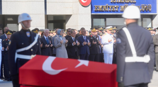 Şehit polisimiz Mehmet Ali Topatan son yolculuğuna uğurlandı