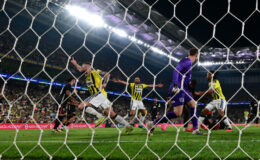 Sezonun ilk derbisinde 3 puan Beşiktaş’ın