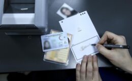 Usulsüz yollarla Türk vatandaşlığı kazandıran şebekeye operasyon: 72 gözaltı