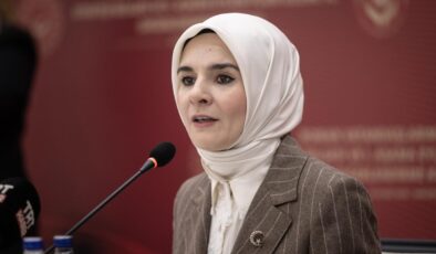 Bakan Göktaş’tan fon iddialarıyla ilgili isimlere suç duyurusu