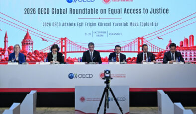 Bakan Gürlek OECD Toplantısı kapsamında 4 ülkeden mevkidaşıyla görüştü