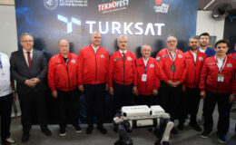 Bakan Uraloğlu, TEKNOFEST Güneydoğu’yu ziyaret etti