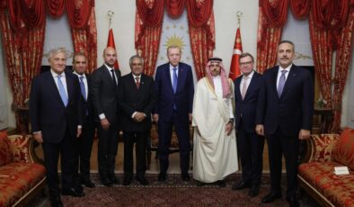 Cumhurbaşkanı Erdoğan, 6 ülkenin dışişleri bakanlarını kabul etti