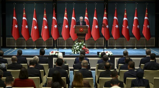 Cumhurbaşkanı Erdoğan: Haksız kazanç elde eden kim olursa olsun bedelini ödeyecek