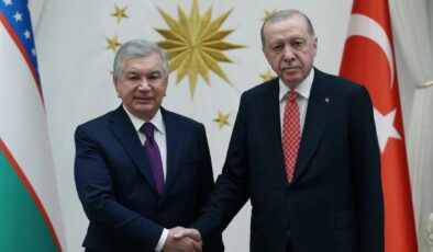 Cumhurbaşkanı Erdoğan, Mirziyoyev ile bir araya geldi