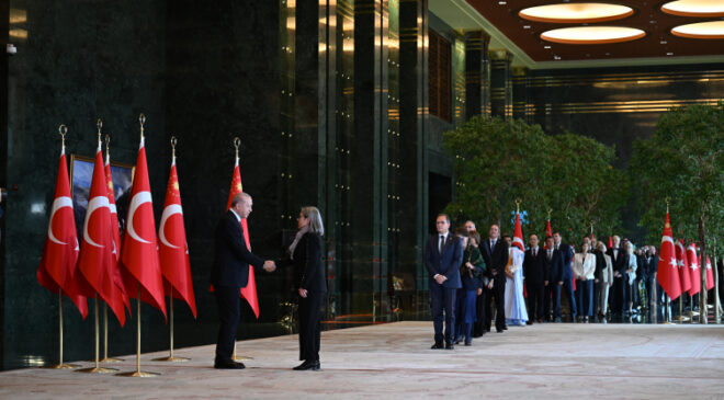 Cumhurbaşkanı Erdoğan, tebrikleri kabul etti
