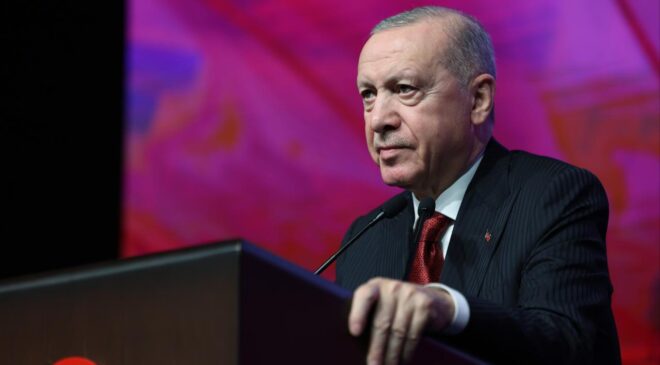 Cumhurbaşkanı Erdoğan vefatının 8. yılında Ara Güler’i andı