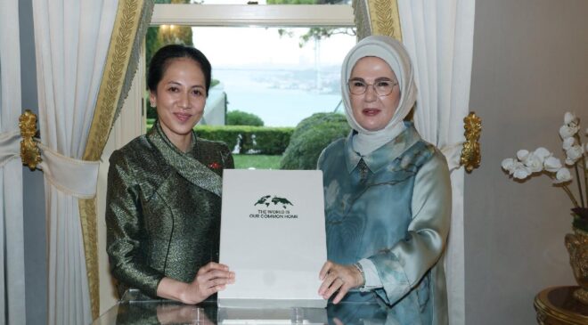 Emine Erdoğan Kamboçya Başbakanı Manet’in eşi Chanmony ile görüştü