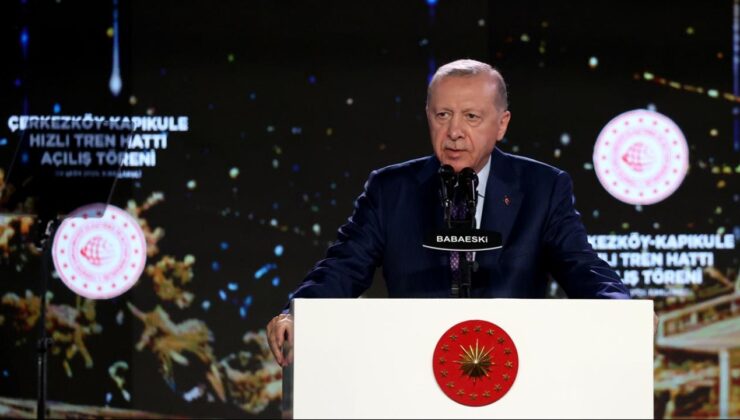 Başkomutanımız Recep Tayyip Erdoğan: Kim milletin emanetine el uzatırsa karşısında bizi bulur
