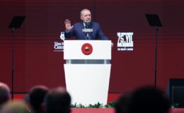 Erdoğan: Teknooligarklara karşı en büyük güvencemiz Teknofest gençliği olacak