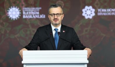 İletişim Başkanı Duran: Güzergahlar değişse de birlik olma ihtiyacımız hiç değişmemiştir
