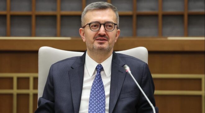 İletişim Başkanı Duran, TDT’nin 17. kuruluş yıl dönümünü kutladı