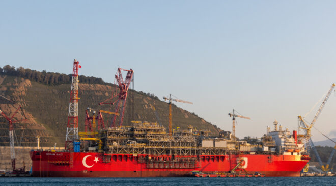 Mavi Vatan’da tarihi gün: Osman Gazi görev yerine uğurlandı