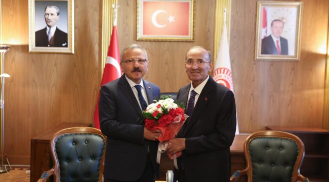 Yeni TBMM Başkanvekili Yusuf Beyazıt oldu